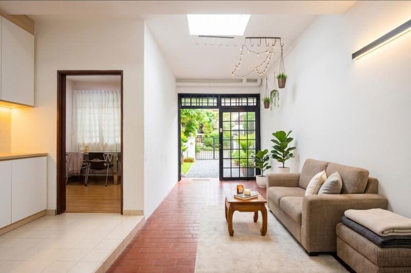 Jalan eunos, Eunos / Geylang / Paya Lebar, 4 Bedrooms, 3,800 sqft, Corner Terrace For Sale, by Winnie Chan, 500289301 - PropertyGuru.com.sg