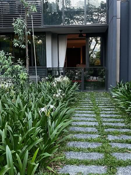 Leedon Green, 32 Leedon Heights, Tanglin / Holland / Bukit Timah, 2 Bedrooms, 775 sqft, Condominium For Sale, by Christopher Kwek, 500289310 - Exterior - PropertyGuru.com.sg