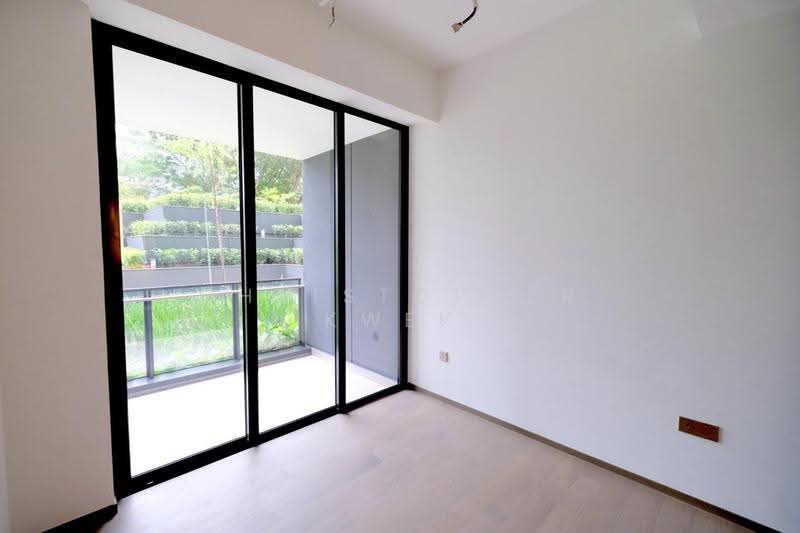 Leedon Green, 32 Leedon Heights, Tanglin / Holland / Bukit Timah, 2 Bedrooms, 775 sqft, Condominium For Sale, by Christopher Kwek, 500289310 - Balcony - PropertyGuru.com.sg