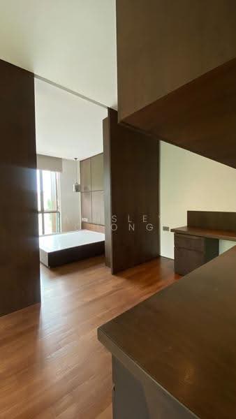 Renovated Ready to Move In Corner Terrace Within 8 Mins to Tanah Merah MRT, Bedok / Upper East Coast, 6 Bedrooms, 6,500 sqft, Corner Terrace For Sale, by Ainsley Chong, 500289317 - Bedroom + Study Area - PropertyGuru.com.sg