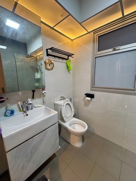 229A Sumang Lane, 229A Sumang Lane, Hougang / Punggol / Sengkang, 3 Bedrooms, 1,001 sqft, HDB Flat For Sale, by Abel Hwang, 500289319 - Bathroom - PropertyGuru.com.sg