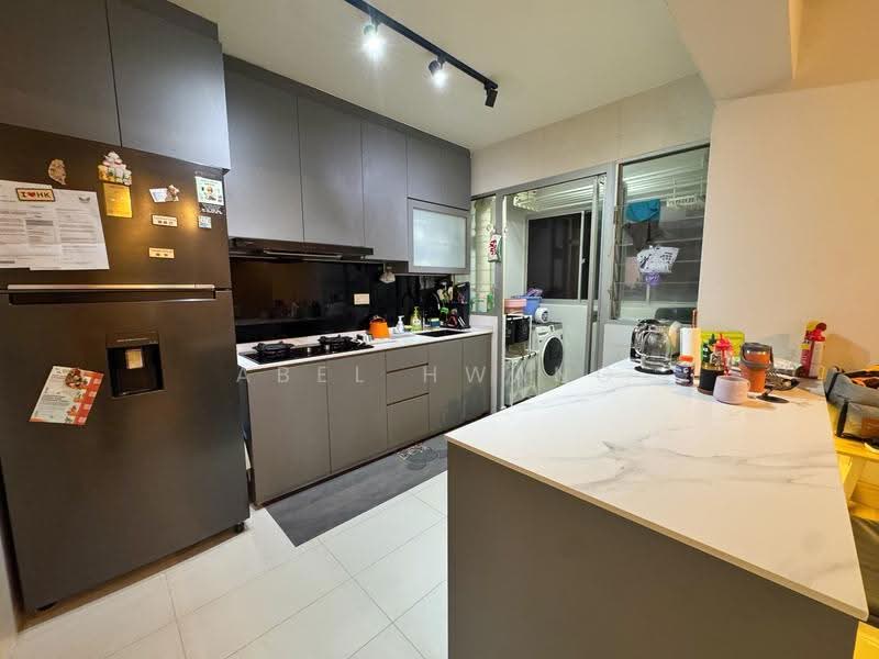 229A Sumang Lane, 229A Sumang Lane, Hougang / Punggol / Sengkang, 3 Bedrooms, 1,001 sqft, HDB Flat For Sale, by Abel Hwang, 500289319 - Kitchen - PropertyGuru.com.sg