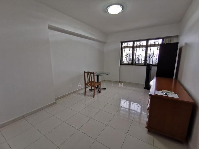 185 Jelebu Road, 185 Jelebu Road, Dairy Farm / Bukit Panjang / Choa Chu Kang, 3 Bedrooms, 1,206 sqft, HDB Flat For Rent, by Jax Lim, 500289331 - Living Room - PropertyGuru.com.sg