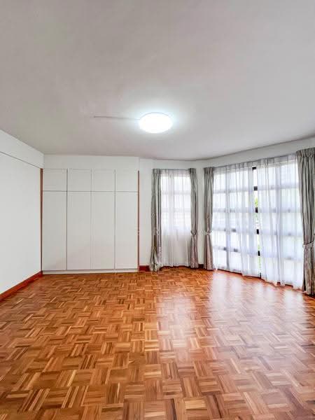 4 Bed Spacious unit near East Coast Park, Marine Parade Road, East Coast / Marine Parade, 4 Bedrooms, 2,776 sqft, Condominium For Rent, by Homer Lau, 500289332 - Interior - PropertyGuru.com.sg