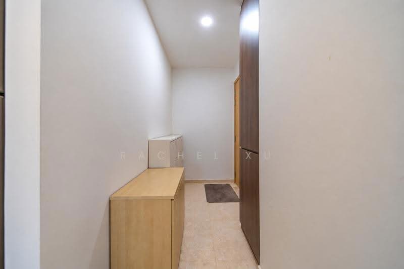 Urban Treasures, 205 Jalan Eunos, Eunos / Geylang / Paya Lebar, 3 Bedrooms, 883 sqft, Condominium For Sale, by Rachel Xu, 500289344 - Entrance - PropertyGuru.com.sg