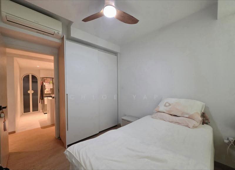 The Terrace, 90 Edgedale Plains, Hougang / Punggol / Sengkang, 3 Bedrooms, 1,076 sqft, Condominium For Sale, by Chloe Yap, 500289354 - Bedroom - PropertyGuru.com.sg