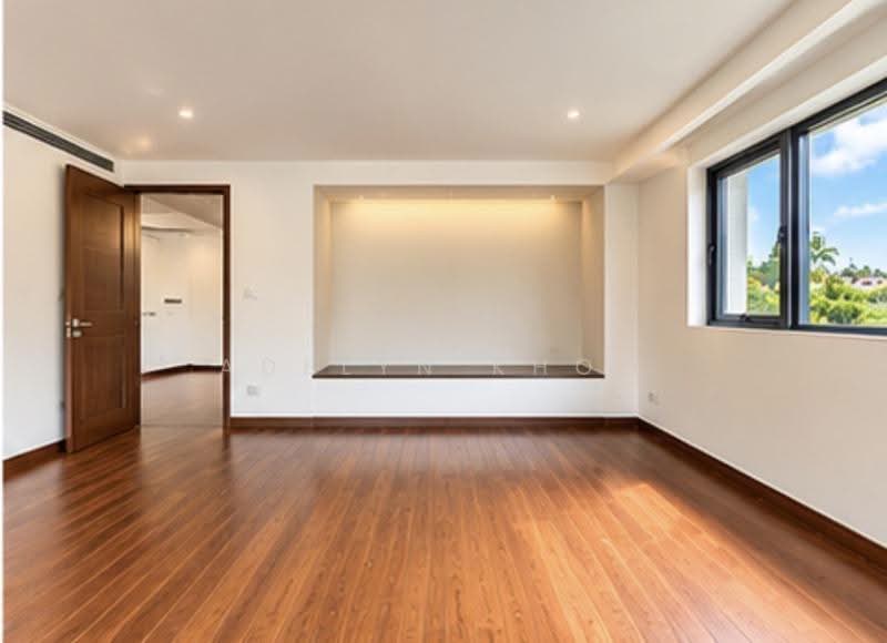 BRAND NEW DETACHED WITH POOL & LIFT @OEI TIONG HAM PARK GCBA UBBLOCK VIEW WITH, OEI TIONG HAM/ LEEDON/ SAMPURNA / PELANGI/ HARUM / FORD /HOLLAND/ CORONATION, Tanglin / Holland / Bukit Timah, 5 Bedrooms, 11,334 sqft, Bungalow House For Sale, by Adelyn Khoo, 500289356 - Living Room - PropertyGuru.com.sg