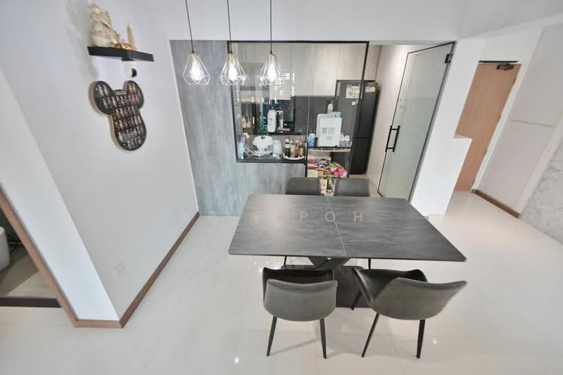 402B Fernvale Lane, 402B Fernvale Lane, Seletar / Yio Chu Kang, 3 Bedrooms, 1,001 sqft, HDB Flat For Sale, by Kris Poh, 500289359 - PropertyGuru.com.sg
