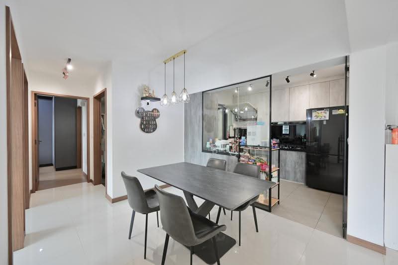 402B Fernvale Lane, 402B Fernvale Lane, Seletar / Yio Chu Kang, 3 Bedrooms, 1,001 sqft, HDB Flat For Sale, by Kris Poh, 500289359 - PropertyGuru.com.sg
