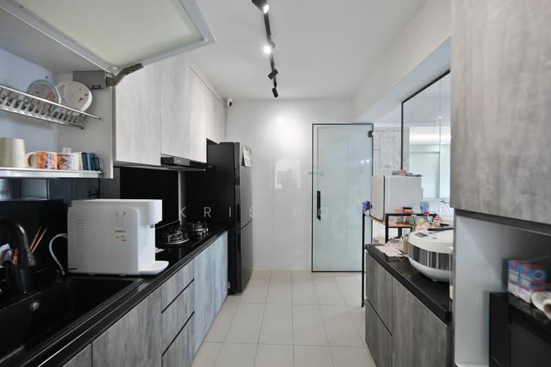 402B Fernvale Lane, 402B Fernvale Lane, Seletar / Yio Chu Kang, 3 Bedrooms, 1,001 sqft, HDB Flat For Sale, by Kris Poh, 500289359 - PropertyGuru.com.sg
