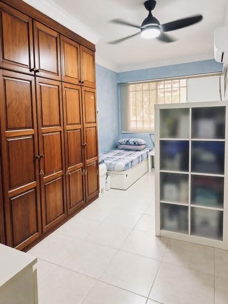 433 Hougang Avenue 8, 433 Hougang Avenue 8, Hougang / Punggol / Sengkang, 4 Bedrooms, 1,313 sqft, HDB Flat For Sale, by Siti Alawiah Ishak, 500289387 - Common Bedroom 1 - PropertyGuru.com.sg