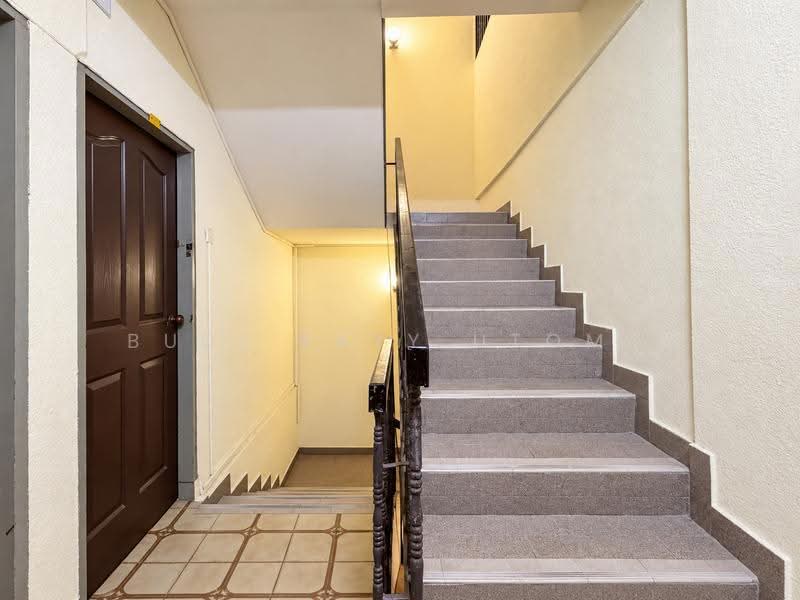 Onan road, Onan road, East Coast / Marine Parade, 6 Bedrooms, 3,500 sqft, Terraced House For Sale, by Budi Rayy Utomo, 500289390 - Entrance - PropertyGuru.com.sg