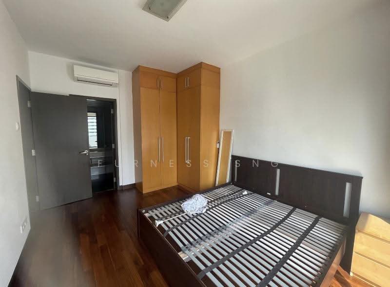 Watermark Robertson Quay, 5 Rodyk Street, Orchard / River Valley, 2 Bedrooms, 947 sqft, Condominium For Rent, by Furness Sng, 500289395 - PropertyGuru.com.sg