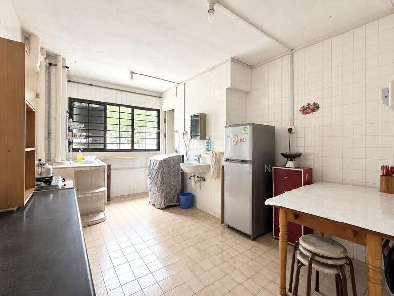 682 Hougang Avenue 4, 682 Hougang Avenue 4, Hougang / Punggol / Sengkang, 2 Bedrooms, 688 sqft, HDB Flat For Rent, by Janlex Tan, 500289401 - Kitchen - PropertyGuru.com.sg