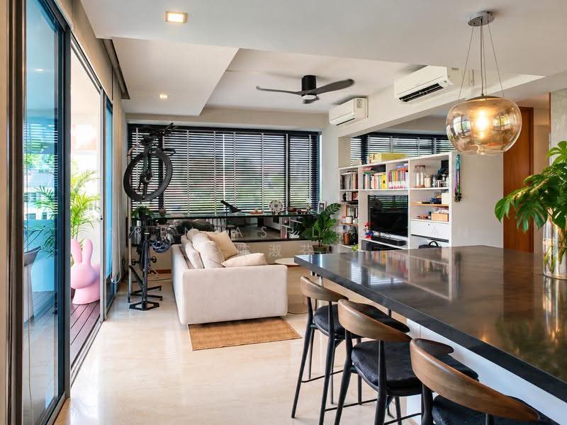 Bleu @ East Coast, 562 Upper East Coast Road, Bedok / Upper East Coast, 2 Bedrooms, 1,023 sqft, Condominium For Sale, by Karen Ashley Tan 陈淑芬, 500289404 - Living Room - PropertyGuru.com.sg