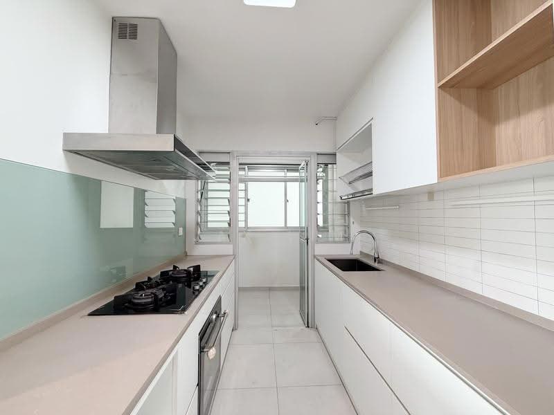 90A Telok Blangah Street 31, 90A Telok Blangah Street 31, Harbourfront / Telok Blangah, 3 Bedrooms, 1,001 sqft, HDB Flat For Sale, by Jax Lim, 500289418 - Kitchen - PropertyGuru.com.sg