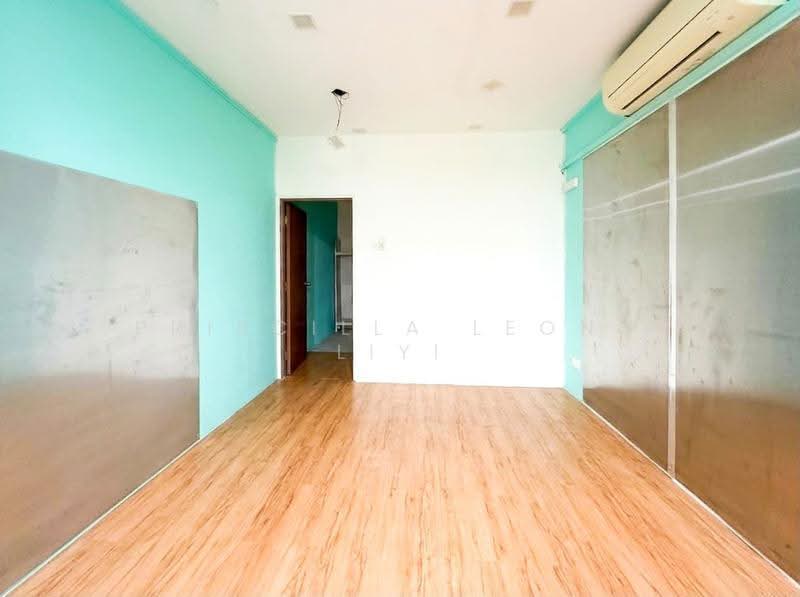 UPPER SERANGOON ROAD, Farrer Park / Serangoon Rd, 1,797 sqft, Office For Sale, by PRISCILLA LEONG LIYI, 500289422 - Interior - CommercialGuru.com.sg
