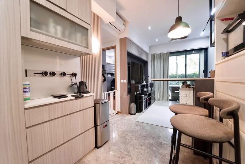 Fourth Avenue Residences, 2 Fourth Avenue, Tanglin / Holland / Bukit Timah, 2 Bedrooms, 689 sqft, Condominium For Sale, by Eugene Tay, 500289427 - Living Room - PropertyGuru.com.sg