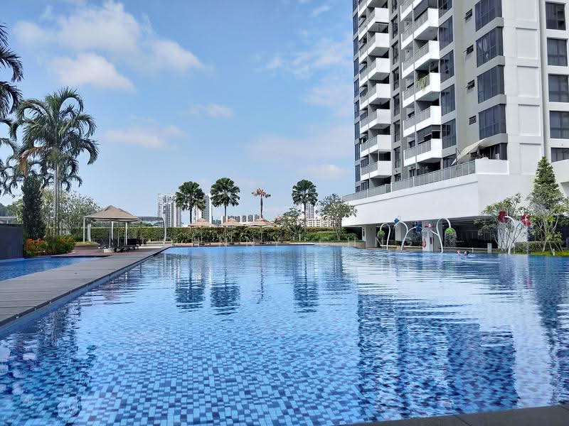 Hillion Residences, 12 Jelebu Road, Dairy Farm / Bukit Panjang / Choa Chu Kang, 1 Bedroom, 474 sqft, Condominium For Rent, by Johnny Chng, 500289458 - huge main pool - PropertyGuru.com.sg