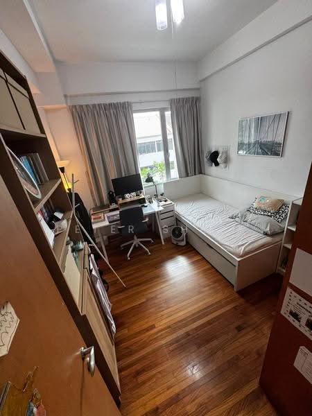 The Tessarina, 26 Wilby Road, Tanglin / Holland / Bukit Timah, 2 Bedrooms, 990 sqft, Condominium For Sale, by Peter Shuen, 500289468 - Bedroom - PropertyGuru.com.sg