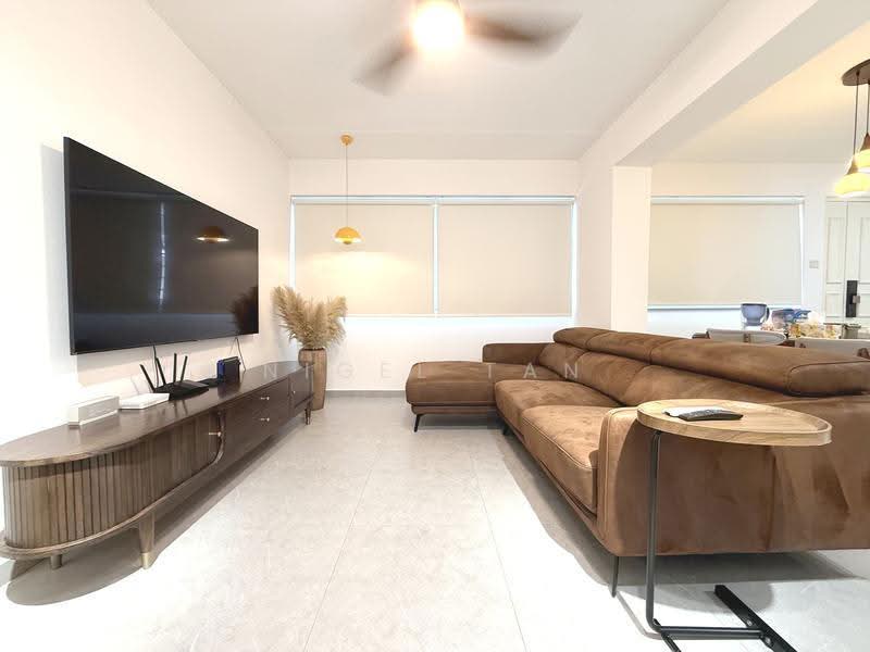 14 Telok Blangah Crescent, 14 Telok Blangah Crescent, Harbourfront / Telok Blangah, 3 Bedrooms, 1,087 sqft, HDB Flat For Sale, by Nigel Tan, 500289478 - Living Room - PropertyGuru.com.sg