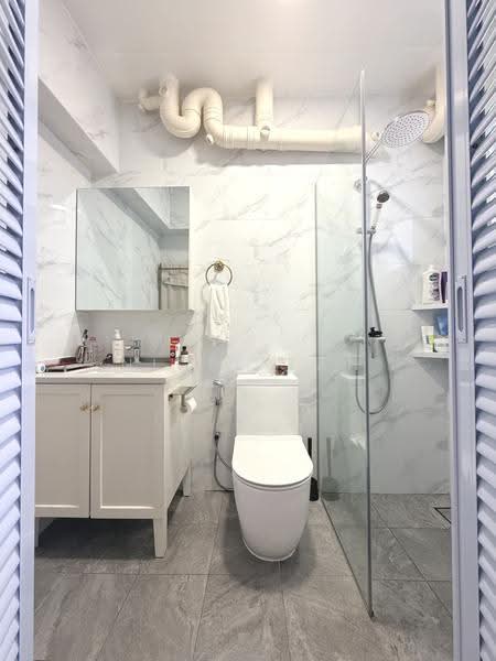 14 Telok Blangah Crescent, 14 Telok Blangah Crescent, Harbourfront / Telok Blangah, 3 Bedrooms, 1,087 sqft, HDB Flat For Sale, by Nigel Tan, 500289478 - Bathroom - PropertyGuru.com.sg