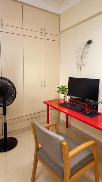 430 Clementi Avenue 3, 430 Clementi Avenue 3, Buona Vista / West Coast / Clementi New Town, Room Rental, 120 sqft, HDB Flat For Rent, by Lynn Tham, 500289482 - Study - PropertyGuru.com.sg