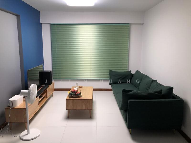 430A Yishun Avenue 11, 430A Yishun Avenue 11, Sembawang / Yishun, 2 Bedrooms, 850 sqft, HDB Flat For Rent, by Jialin Huang, 500289483 - Living Room - PropertyGuru.com.sg