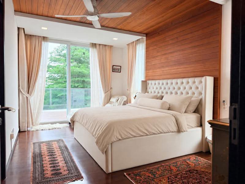**LANDED7772** Rare Designer Sea-View Sanctuary, East Coast / Marine Parade, 8 Bedrooms, 7,000 sqft, Semi-Detached House For Sale, by Brandon Ng, 500289484 - PropertyGuru.com.sg