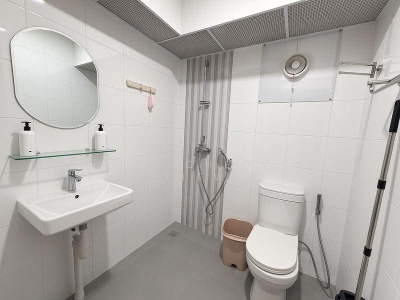 464A Clementi Avenue 1, 464A Clementi Avenue 1, Buona Vista / West Coast / Clementi New Town, 3 Bedrooms, 925 sqft, HDB Flat For Sale, by Annie Cheovys Tiew, 500289495 - Bathroom - PropertyGuru.com.sg