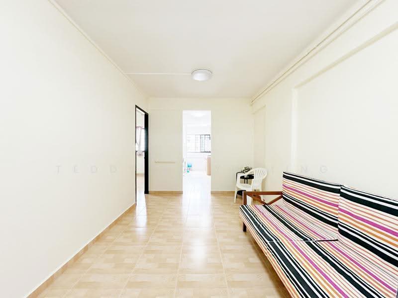 534 Bedok North Street 3, 534 Bedok North Street 3, Bedok / Upper East Coast, 1 Bedroom, 484 sqft, HDB Flat For Sale, by Teddy Ng Yu Ming, 500289513 - Corridor - PropertyGuru.com.sg