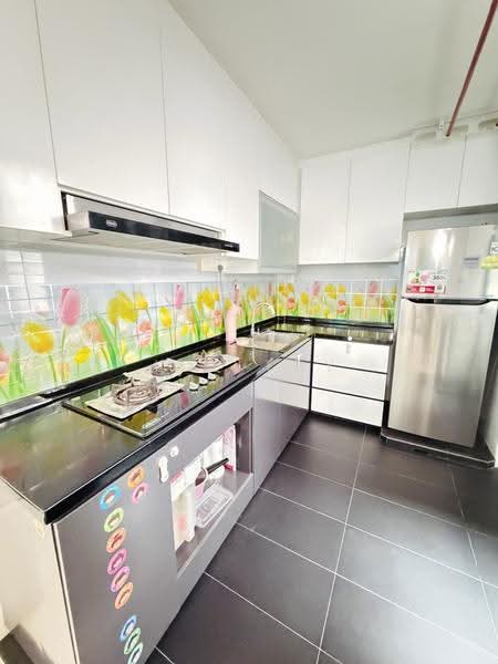 689D Woodlands Drive 75, 689D Woodlands Drive 75, Admiralty / Woodlands, 3 Bedrooms, 968 sqft, HDB Flat For Sale, by Joe Tay, 500289514 - Kitchen - PropertyGuru.com.sg