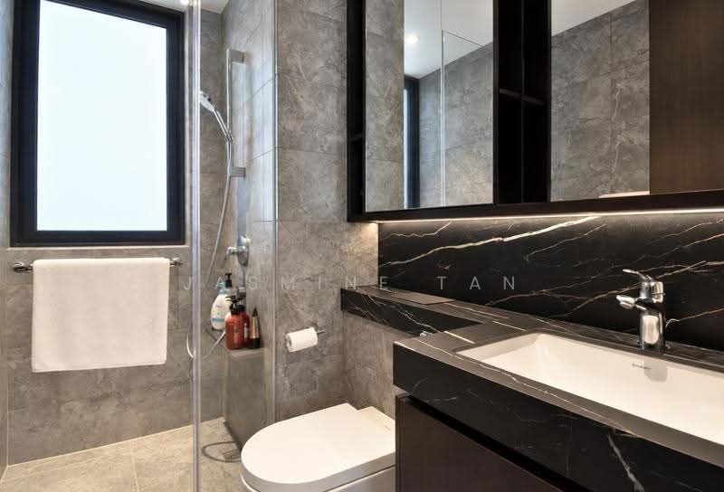 Hyll on Holland, 97 Holland Road, Tanglin / Holland / Bukit Timah, 3 Bedrooms, 936 sqft, Condominium For Sale, by Jasmine Tan, 500289516 - Bathroom - PropertyGuru.com.sg