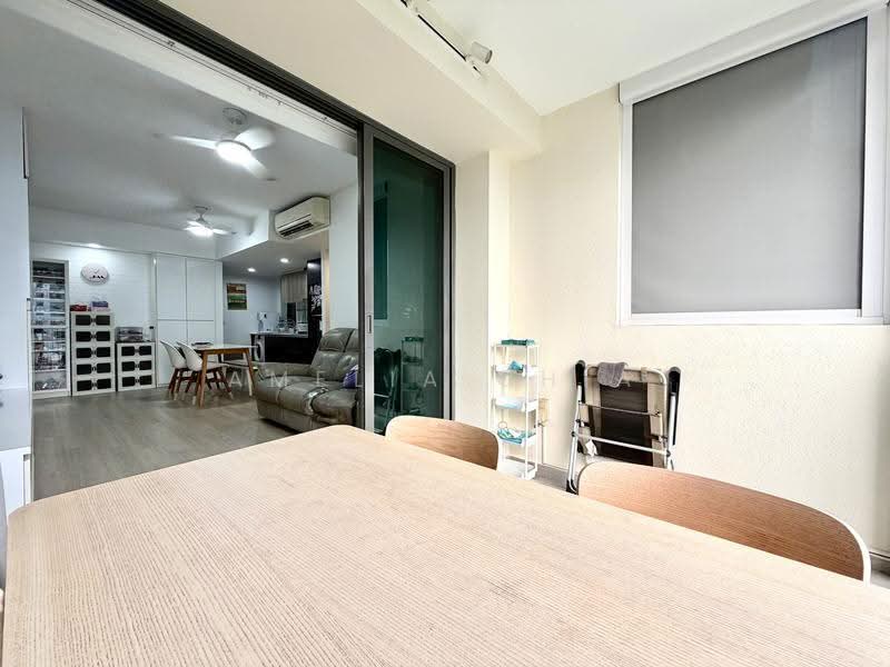 The Terrace, 102 Edgedale Plains, Hougang / Punggol / Sengkang, 3 Bedrooms, 1,001 sqft, Condominium For Sale, by Amelia Chia, 500289518 - Living Room - PropertyGuru.com.sg