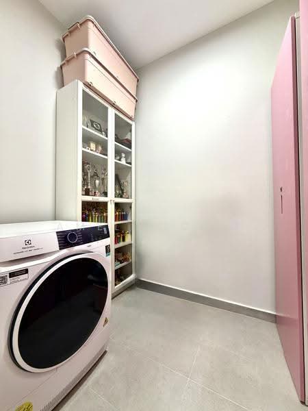 The Terrace, 102 Edgedale Plains, Hougang / Punggol / Sengkang, 3 Bedrooms, 1,001 sqft, Condominium For Sale, by Amelia Chia, 500289518 - Interior - PropertyGuru.com.sg