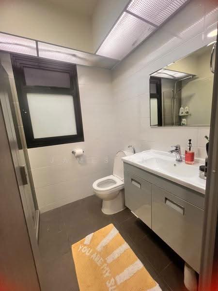 457A Sengkang West Road, 457A Sengkang West Road, Seletar / Yio Chu Kang, 2 Bedrooms, 1,216 sqft, HDB Flat For Sale, by James Ong, 500289538 - Bathroom - PropertyGuru.com.sg