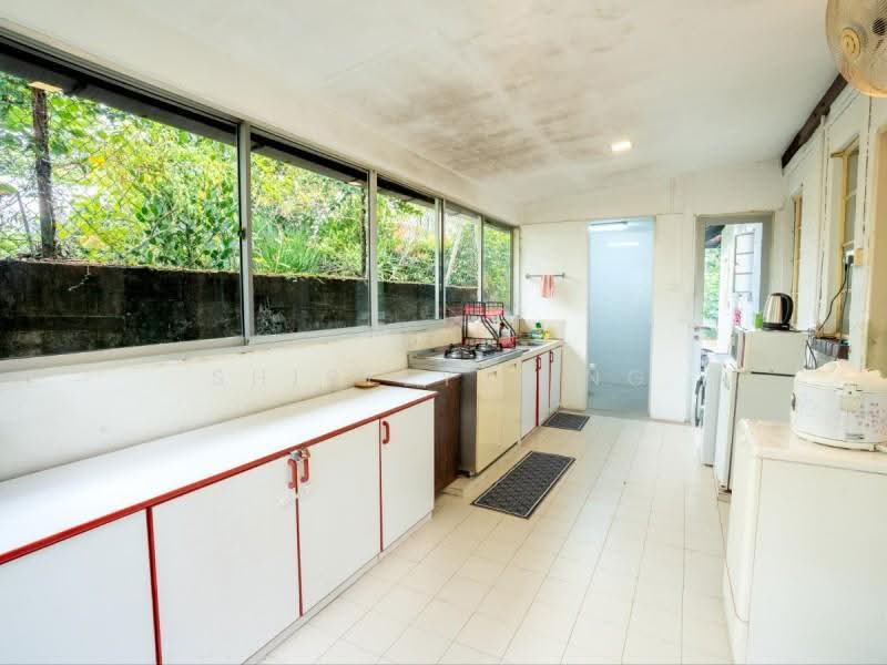 LOW$$! $17xx PSF DETACHED @ BUKIT TIMAH! WIDE FRONTAGE! ST 9623.4620, Dairy Farm / Bukit Panjang / Choa Chu Kang, 5 Bedrooms, 1,800 sqft, Detached House For Sale, by Shirley Ting, 500289591 - Kitchen - PropertyGuru.com.sg