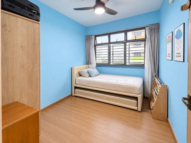 619A Tampines Street 61, 619A Tampines Street 61, Pasir Ris / Tampines, 3 Bedrooms, 1,001 sqft, HDB Flat For Sale, by Syarif Hadi, 500289598 - Bedroom - PropertyGuru.com.sg
