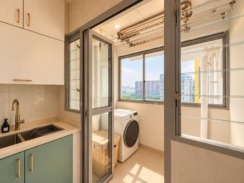 612A Tampines North Drive 1, 612A Tampines North Drive 1, Hougang / Punggol / Sengkang, 2 Bedrooms, 743 sqft, HDB Flat For Sale, by Nizam AR, 500289601 - Balcony - PropertyGuru.com.sg