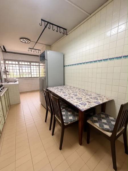147 Bishan Street 11, 147 Bishan Street 11, Ang Mo Kio / Bishan / Thomson, 3 Bedrooms, 904 sqft, HDB Flat For Sale, by Eugene Lim, 500289609 - Kitchen - PropertyGuru.com.sg