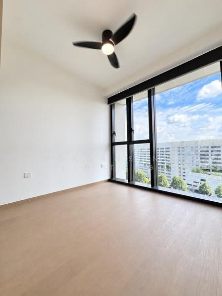 Penrose, 20 Sims Drive, Eunos / Geylang / Paya Lebar, 2 Bedrooms, 646 sqft, Condominium For Sale, by Morgans Ng Lin Ting, 500289618 - Living Room - PropertyGuru.com.sg