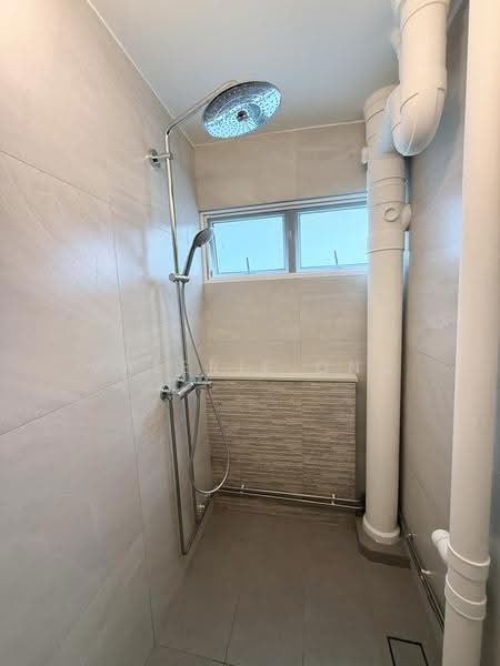 30 New Upper Changi Road, 30 New Upper Changi Road, Bedok / Upper East Coast, 4 Bedrooms, 700 sqft, HDB Flat For Rent, by Valerie Ong, 500289621 - Bathroom - PropertyGuru.com.sg