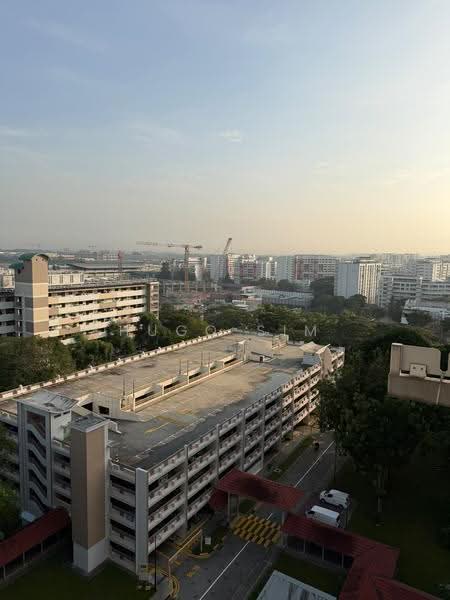 210 Boon Lay Place, 210 Boon Lay Place, Boon Lay / Jurong / Tuas, 2 Bedrooms, 700 sqft, HDB Flat For Sale, by Hugo Sim, 500289627 - Exterior - PropertyGuru.com.sg