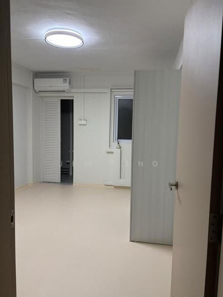 PANDAN GARDENS HDB, , Room Rental, 200 sqft, HDB Flat For Rent, by Jem Yang, 500289637 - Interior - PropertyGuru.com.sg