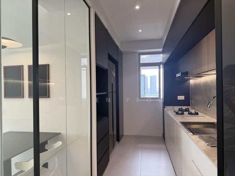 The Metropolitan Condominium, 6 Alexandra View, Alexandra / Commonwealth, 2 Bedrooms, 1,033 sqft, Condominium For Sale, by Caren Yeow, 500289638 - Kitchen - PropertyGuru.com.sg