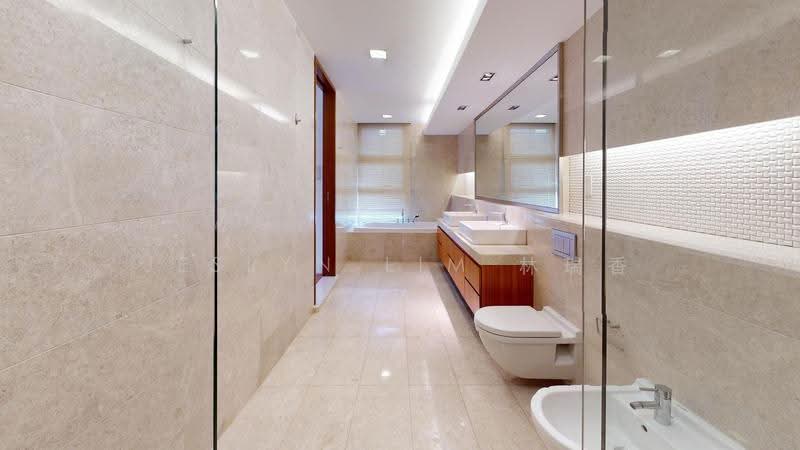 One Tree Hill Modern Bungalow, One Tree Hill, Tanglin / Holland / Bukit Timah, 8 Bedrooms, 6,780 sqft, Bungalow House For Rent, by Jeslyn Lim 林瑞香, 500289652 - Bathroom - PropertyGuru.com.sg