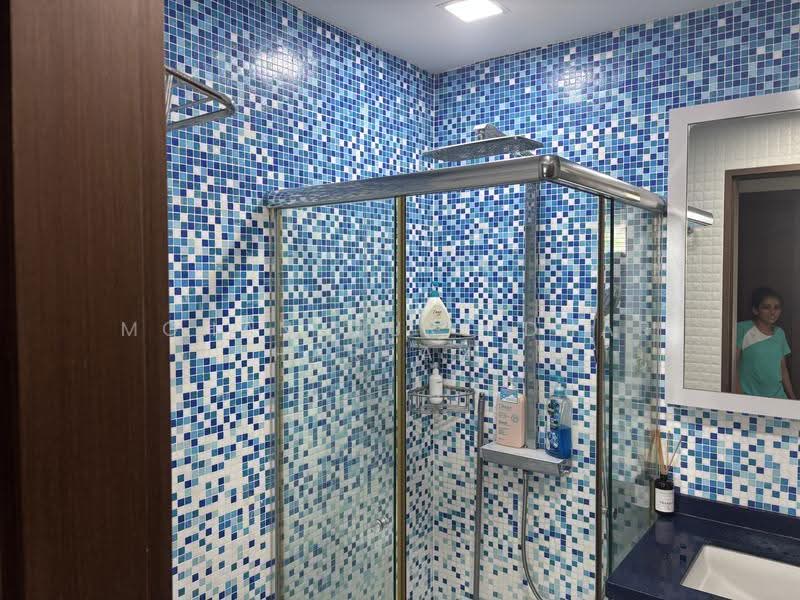 Haig Court, 152 Haig Road, East Coast / Marine Parade, 4 Bedrooms, 2,486 sqft, Condominium For Rent, by Mohan Murlidhar Harjani, 500289654 - Bathroom - PropertyGuru.com.sg