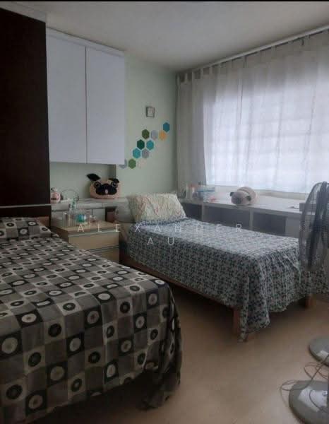 405 Jurong West Street 42, 405 Jurong West Street 42, Boon Lay / Jurong / Tuas, 4 Bedrooms, 1,700 sqft, HDB Flat For Rent, by Alexander Au, 500289655 - Bedroom - PropertyGuru.com.sg