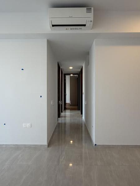 Dakota Residences, 36 Dakota Crescent, Eunos / Geylang / Paya Lebar, 3 Bedrooms, 1,119 sqft, Condominium For Rent, by Yenn Ni, 500289657 - Corridor - PropertyGuru.com.sg