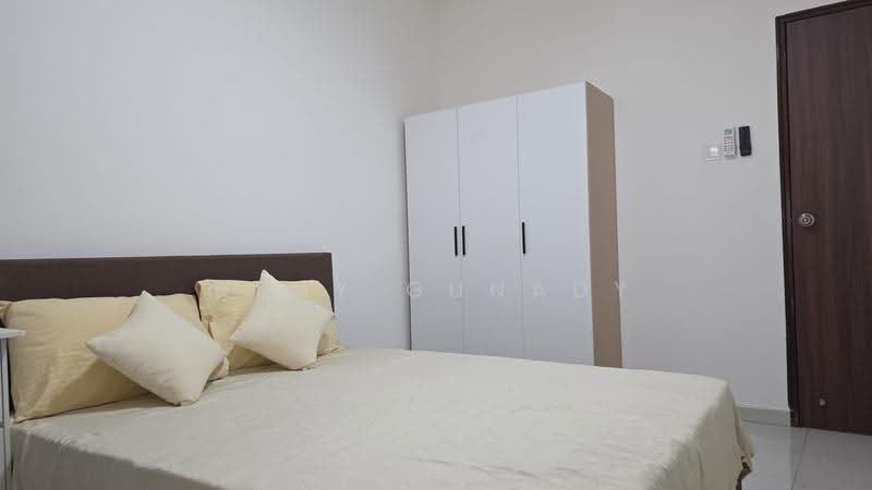 Fengli Gardens, Lorong Ong Lye, Hougang / Punggol / Sengkang, Room Rental, 200 sqft, Corner Terrace For Rent, by Deny Gunady, 500289659 - Bedroom - PropertyGuru.com.sg